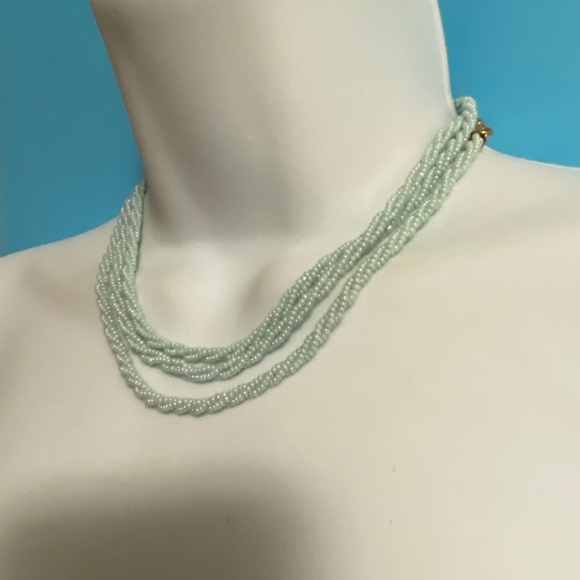Vintage Mint Green Seed Bead 46" Super Long Twist Necklace - Picture 10 of 10